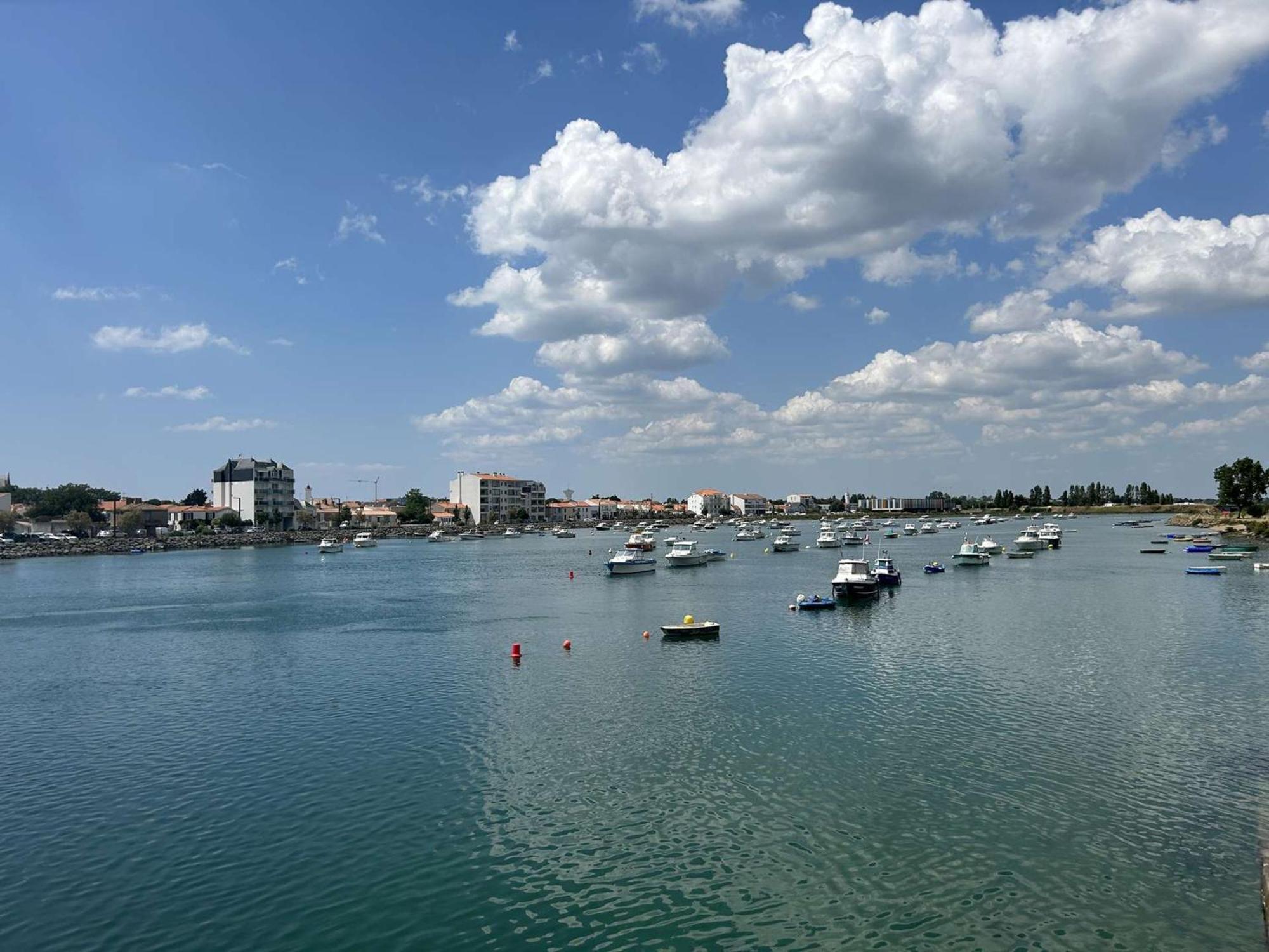 Appartement Saint-Gilles-Croix-de-Vie, 2 pièces, 4 personnes - FR-1-224-783 Esterno foto