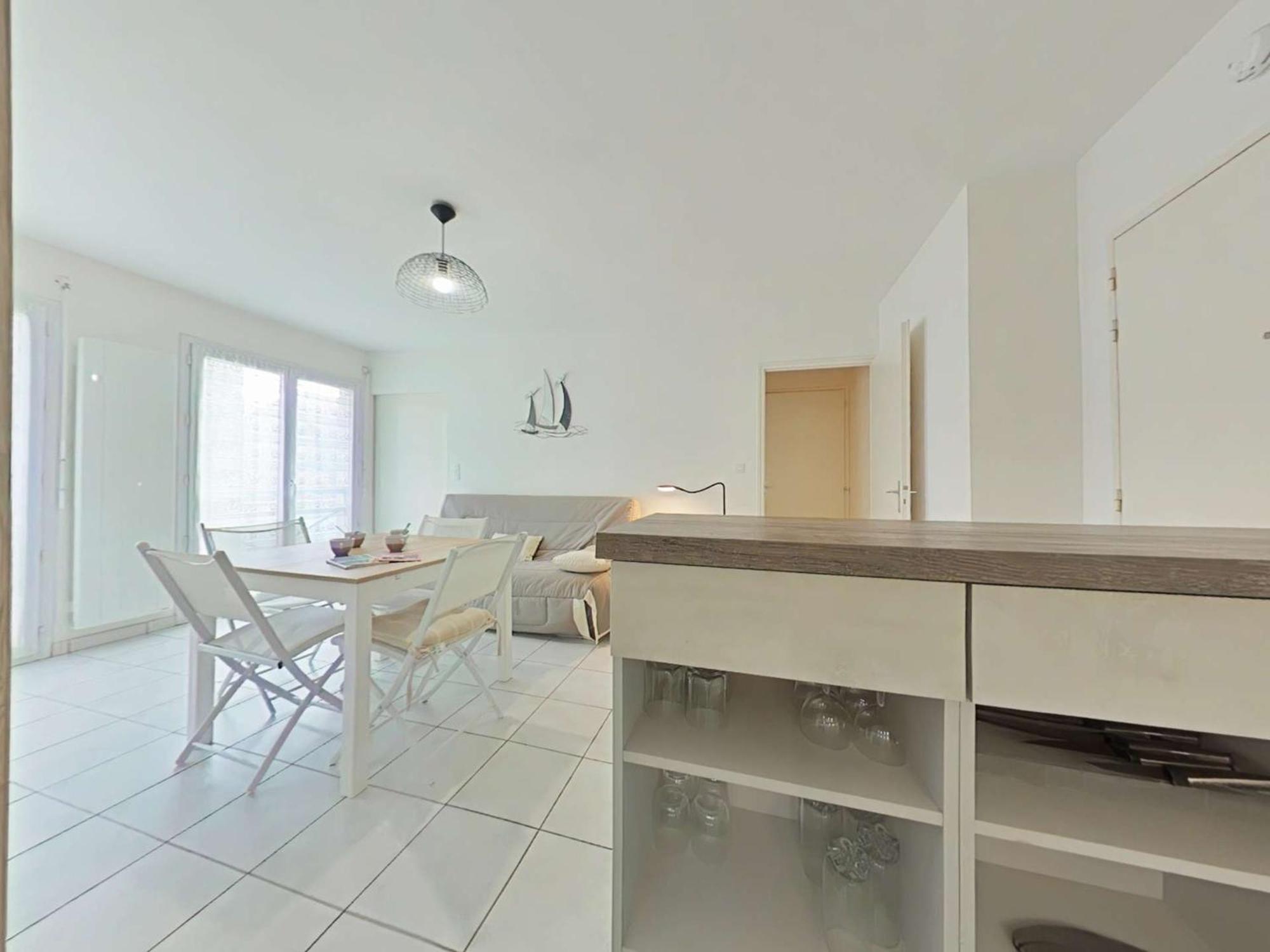 Appartement Saint-Gilles-Croix-de-Vie, 2 pièces, 4 personnes - FR-1-224-783 Esterno foto