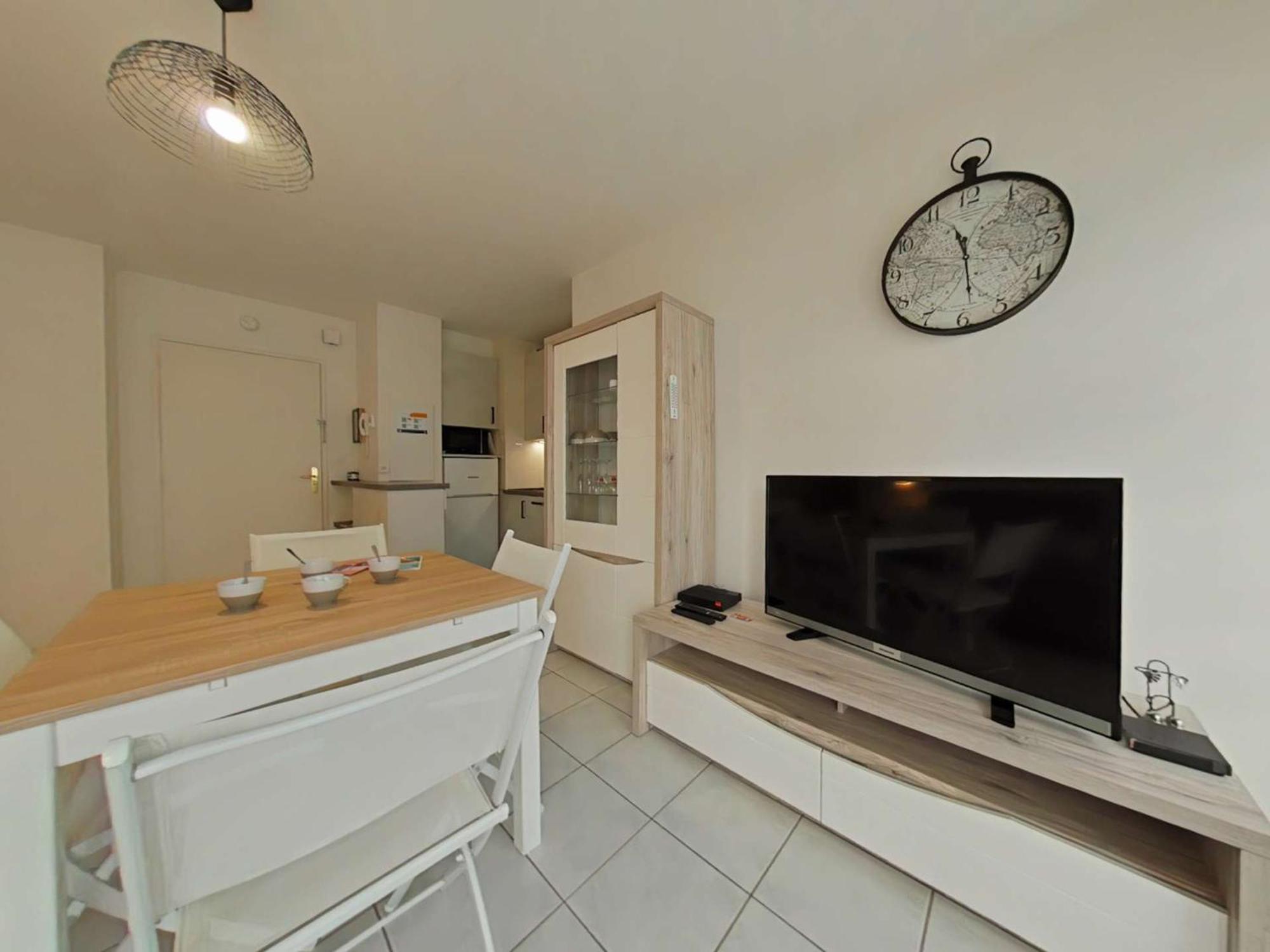 Appartement Saint-Gilles-Croix-de-Vie, 2 pièces, 4 personnes - FR-1-224-783 Esterno foto